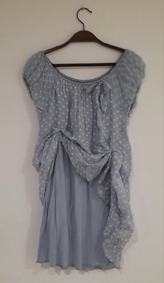 Vestido seda estampado topos