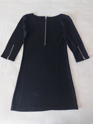 Vestido negro Zara