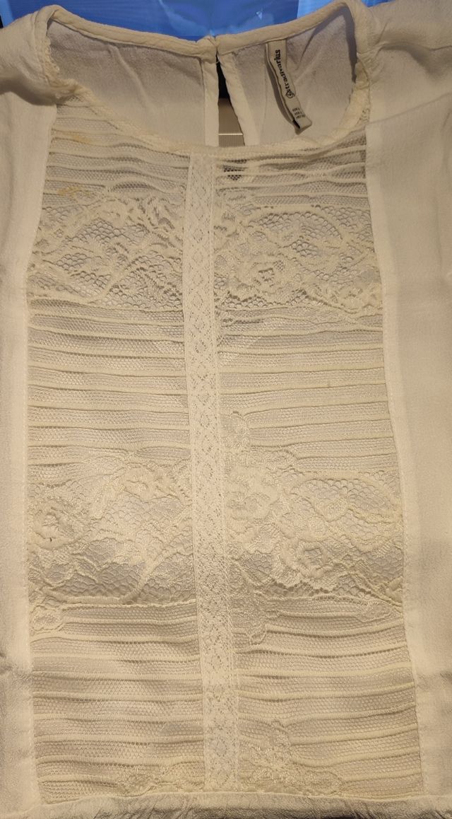 Blusa de encaje de Stradivarius