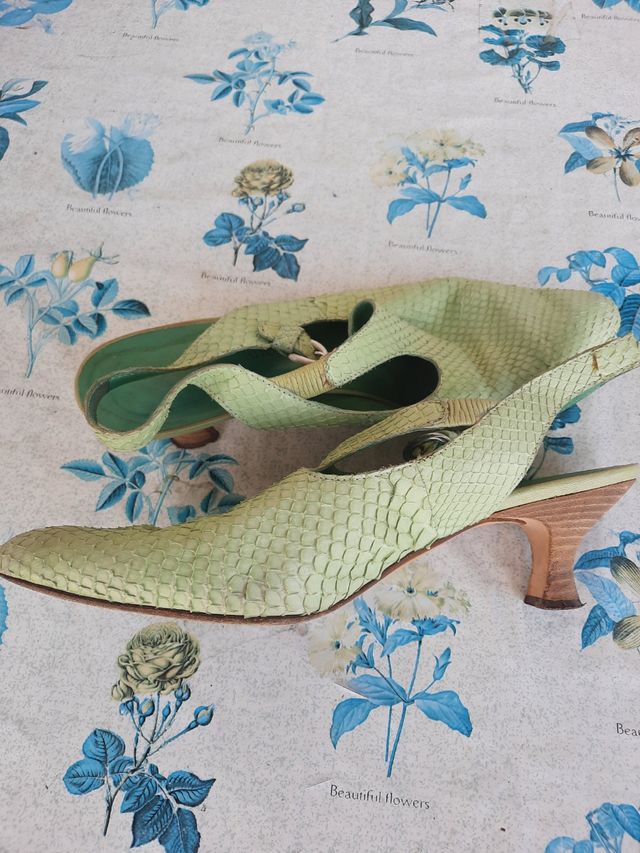 Sandalo aperto dietro Saddler