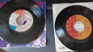 2 singles de vinilo de Queen
