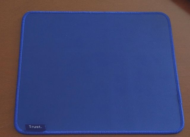 Tastiera wireless Trust + tappetino