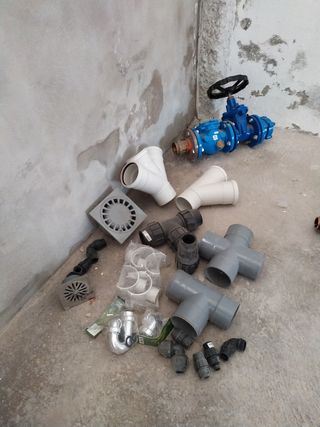 Piezas de fontaneria 