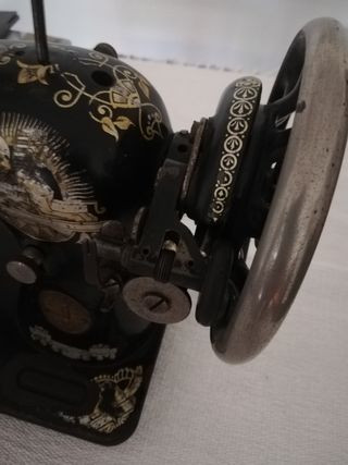 Maquina coser singer antigua años 20