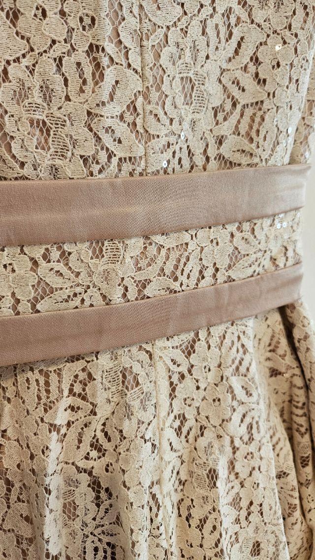 Vestido beige eventos