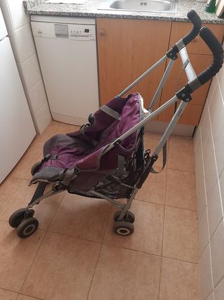 Carro paseo Maclaren con protector lluvia e invier