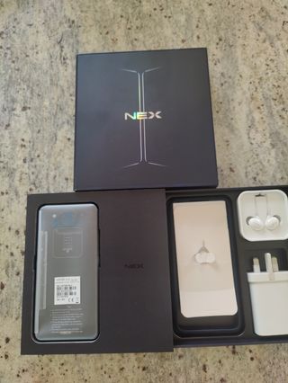 Vivo Nex dual display 10gb+128gb