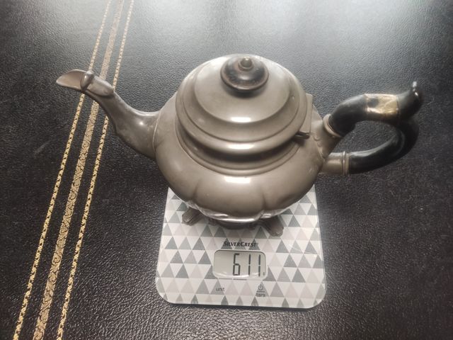 TEIERE O CAFFETTIERE IN METALLO