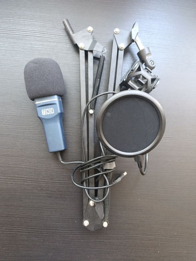 Micrófono Tonor TC -77 