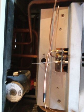 Caldera gas natural Roca