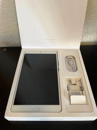 Tablet Huawei MediaPad M3, tamaño 8