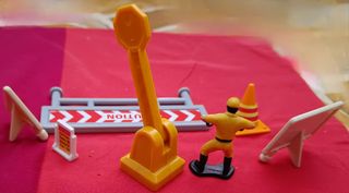 New Ray Construction cantiere con operaio