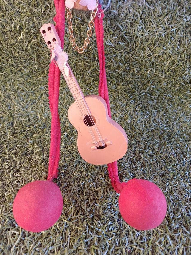 Antiguo muñeco perchero