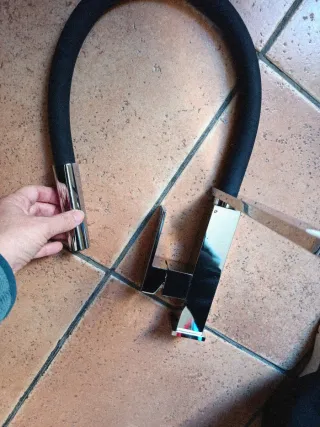 Monomando cocina flexible negro