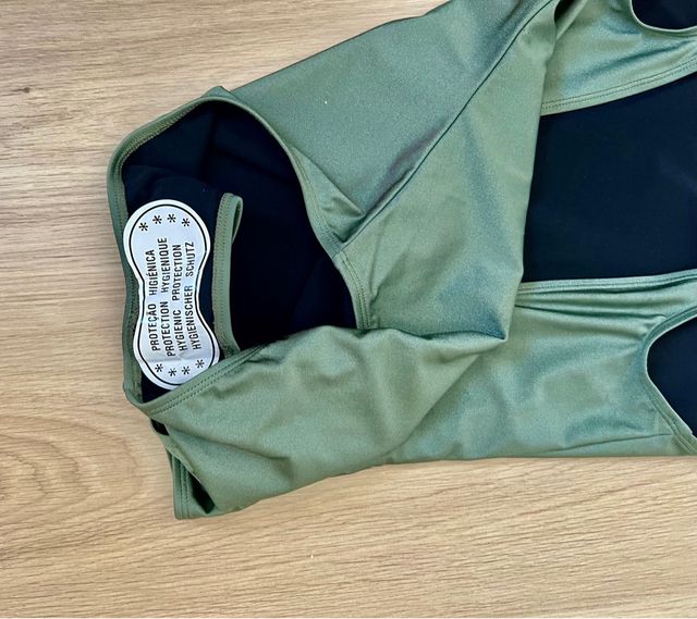 Bañador Filippa K. Nuevo. Talla M