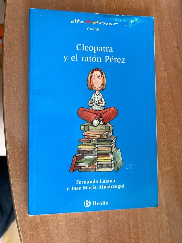 Cleopatra y el ratón Perez