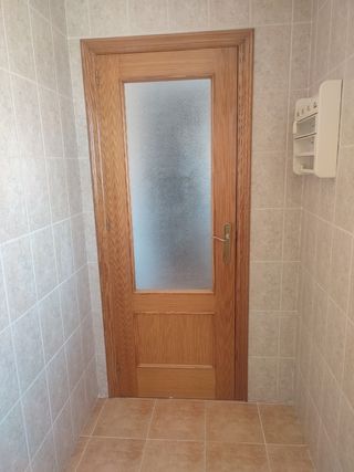 Puerta de cocina con cristal 