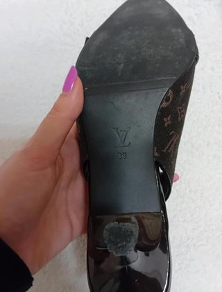 Tacchi autentici Louis Vuitton