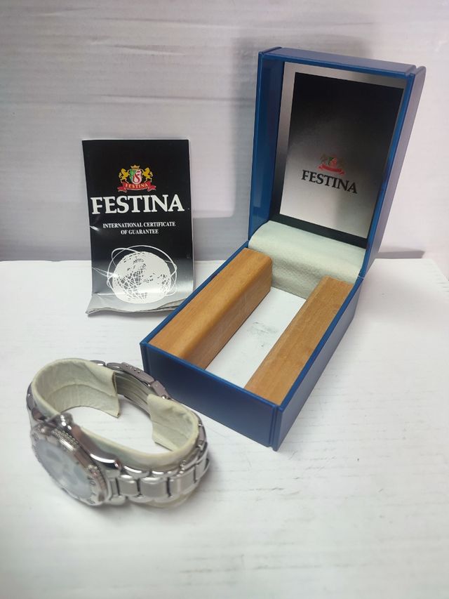 Orologio "Festina"