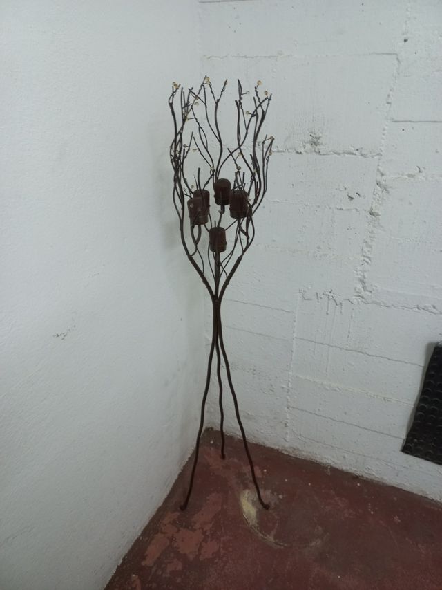 Candelabro alto