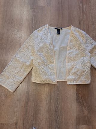 Chaqueta bordada preciosa, talla xs