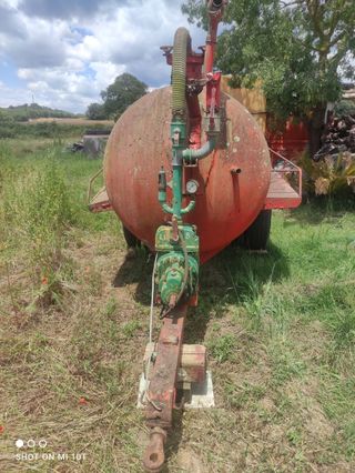 CUBA agricola de unos 4000 litros