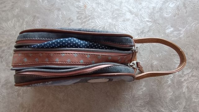 Estuche de 24 CMS Anekke