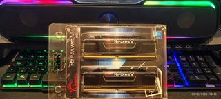 RAM G.Skill RipJaws 3200Hz 32Gb total  16gbx2