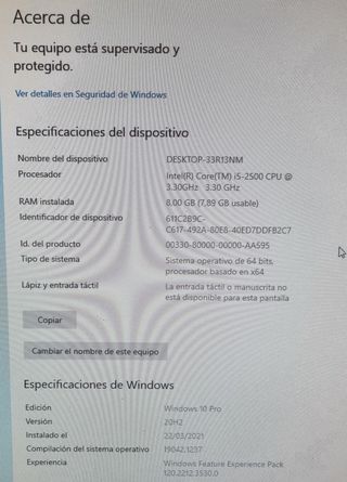 Ordenador + mesa + teclado