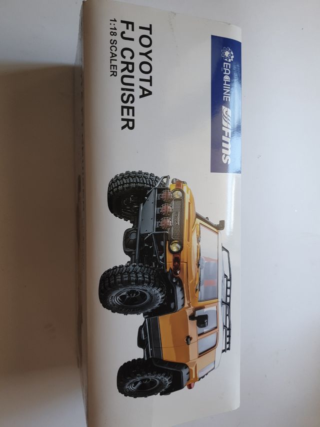 Toyota Fj Cruiser rc fms 1/18 radiocontrol