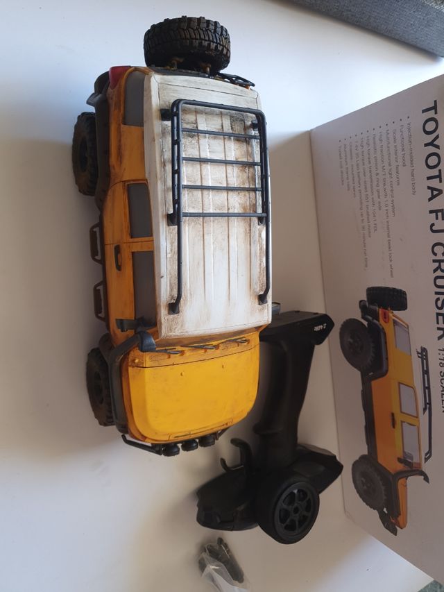 Toyota Fj Cruiser rc fms 1/18 radiocontrol