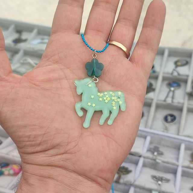 Collana unicorno azzurro