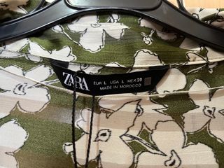 Camisa floral zara