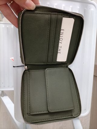 Monedero Stradivarius