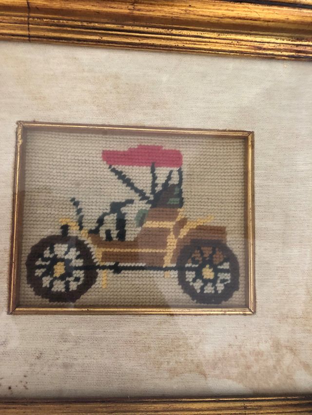 Quadretto con Auto d'epoca ricamata a mano