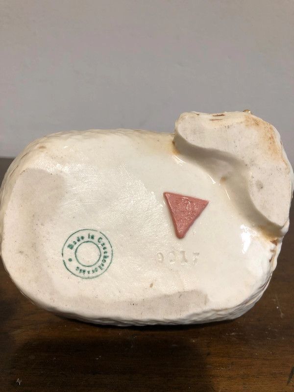 Statuina Bambino in porcellana di Boemia