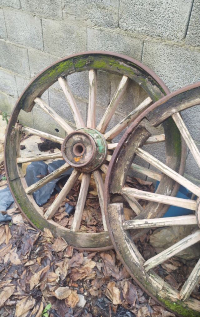 Ruedas carro antiguas decoracion