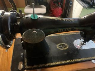 Maquina coser ALFA antigua