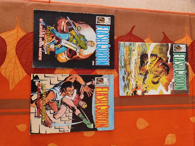 Lote 9 comics art Flash Gordon
