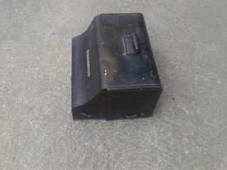 TAPADERA DE MAQUINA DE ESCRIBIR UNDERWOOD