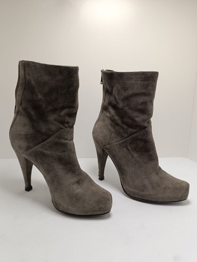 Scarpe donna scamosciate con tacco