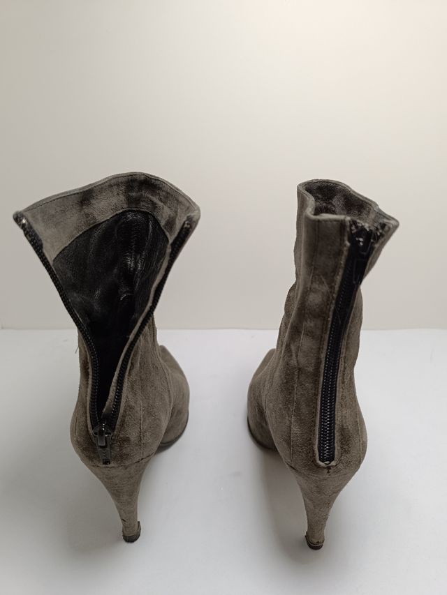 Scarpe donna scamosciate con tacco