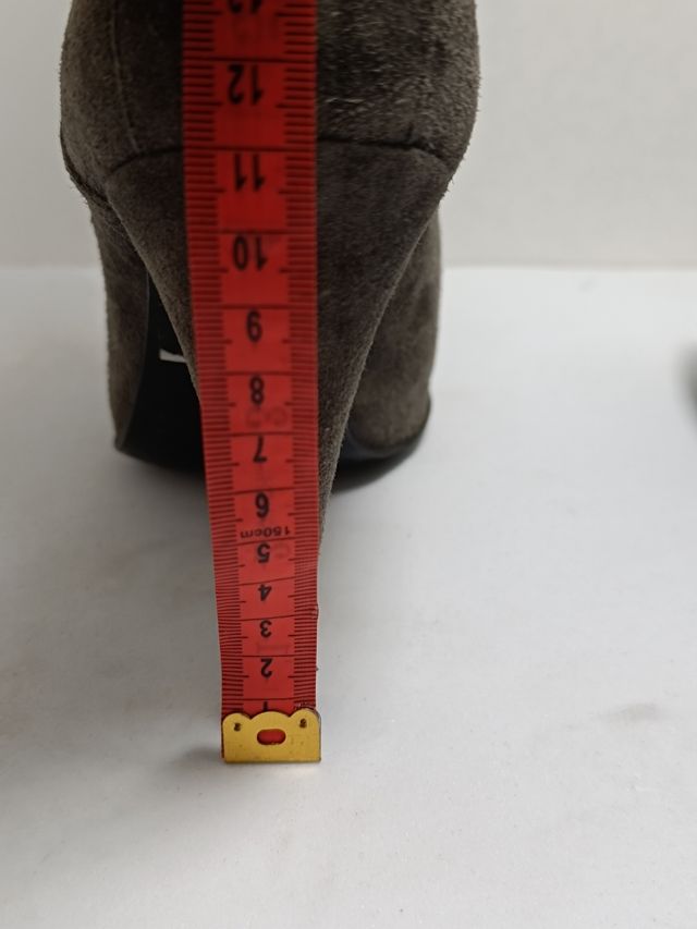 Scarpe donna scamosciate con tacco