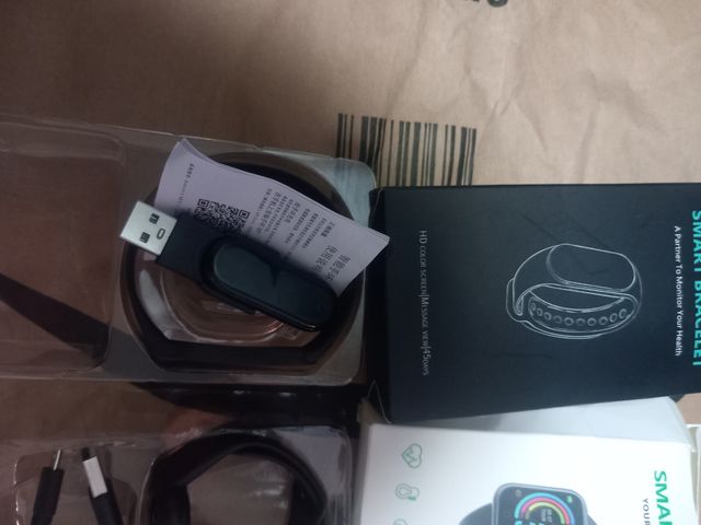 2 smartwach/pulsera  sin marca nuevos