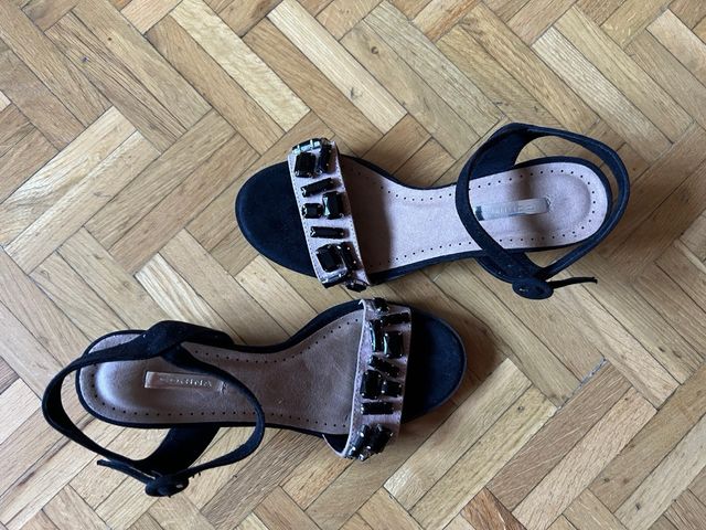 SANDALIAS TACÓN 38 NUEVAS!!!!!