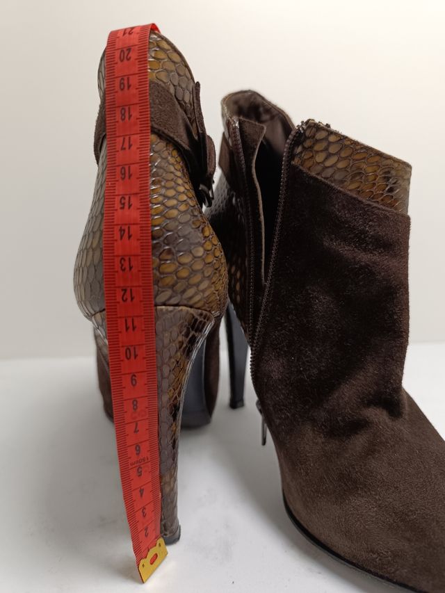 Scarpe donna Via Roma in cuoio