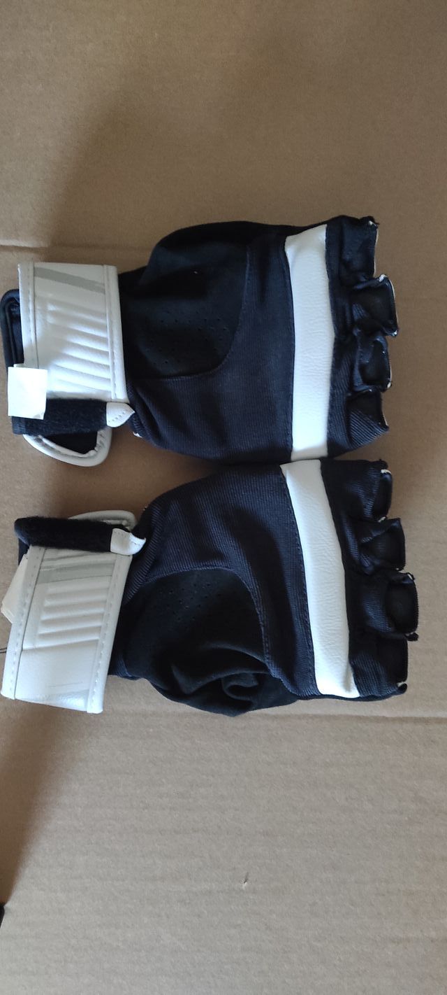 Guantes de MMA Outshock 100 blanco