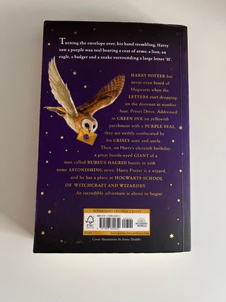 Libro 'Harry Potter and The Philosopher's Stone'