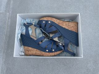 Cuña Guess 36