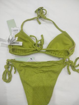 Conjunto bikini mujer verde lima. 85B